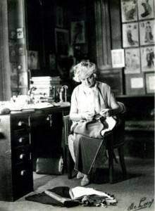 Madeleine Vionnet dans son atelier Avenue Montaigne. Photo DR