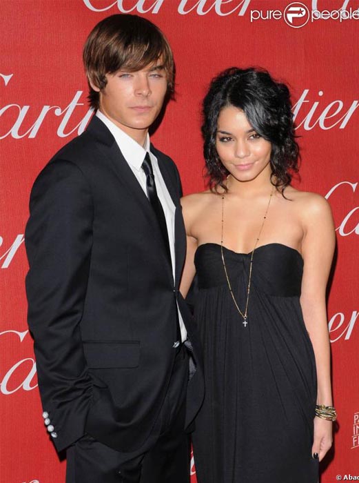 Spécial St Valentin: looks de couples! Zac Efron et Vanessa Hudgens, source:www.purepeople.com